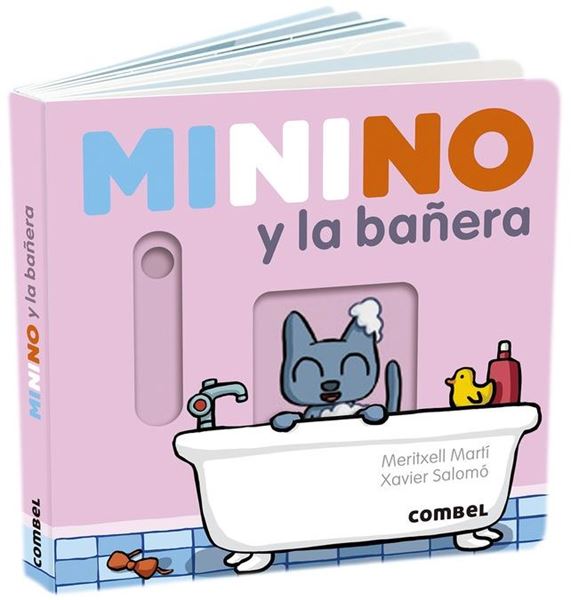 Minino y la bañera