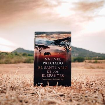 Santuario de los elefantes, El "Premio Azorín de Novela 2021"